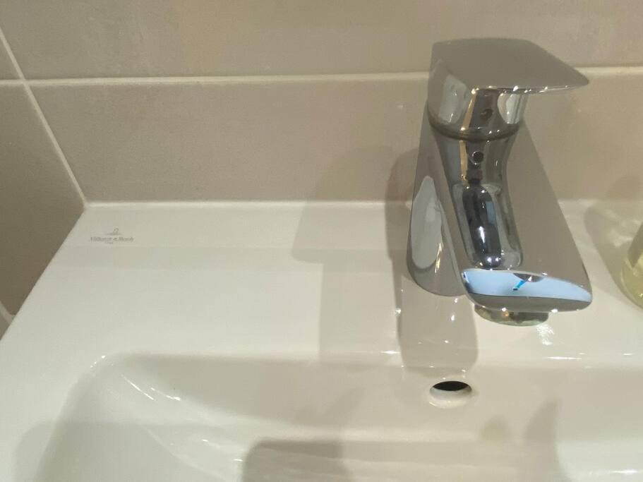 Unrivalled Location - Five Star - Worcester Apartment Luaran gambar