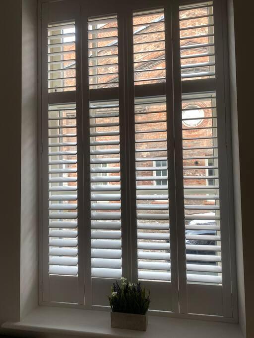Unrivalled Location - Five Star - Worcester Apartment Luaran gambar